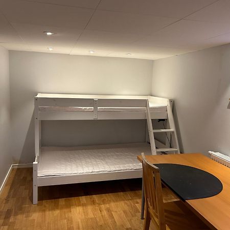 Apartamento Kaellarlaegenhet Floragatan Halmstad Exterior foto