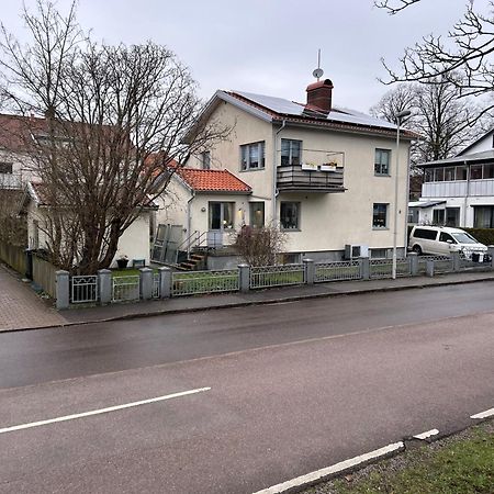 Apartamento Kaellarlaegenhet Floragatan Halmstad Exterior foto